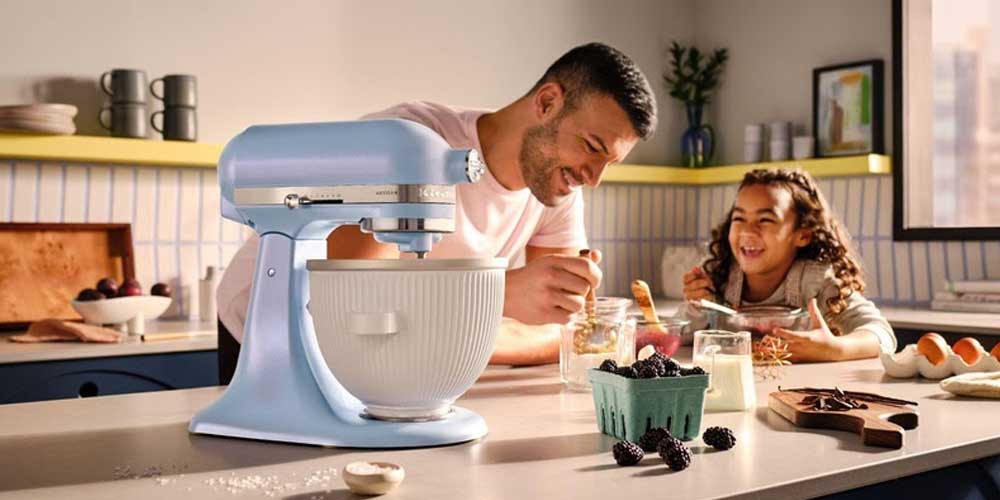 KitchenAid anuncia a Cor do Ano 2024: Blue Salt