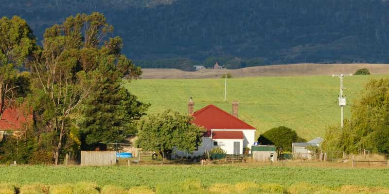 Como comprar um imóvel rural com segurança