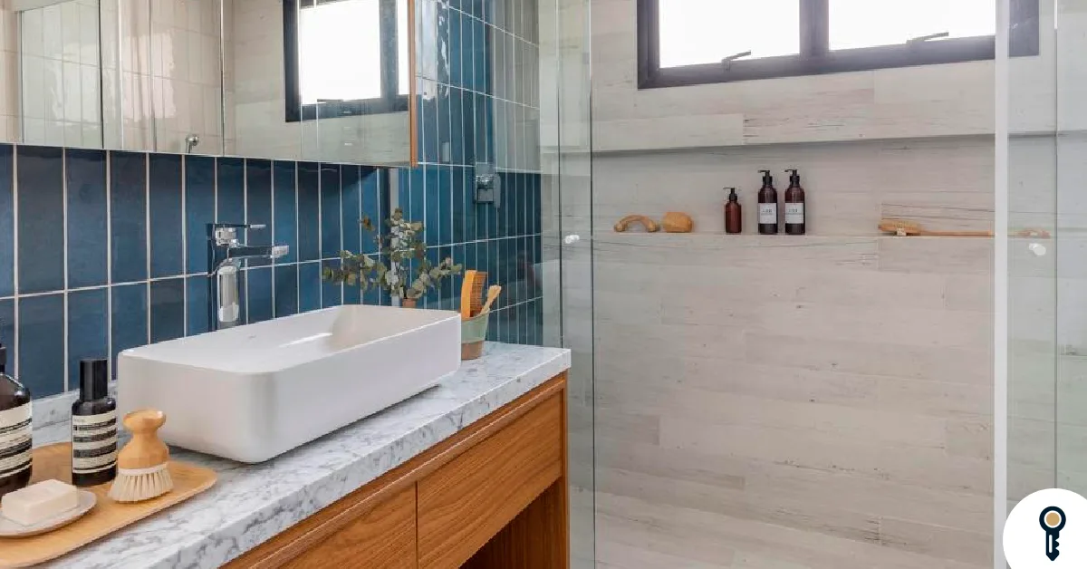 Erros mais comuns que causam infiltrações em banheiros Erros mais comuns que causam infiltrações em banheiros